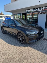 Audi Q8 - 2