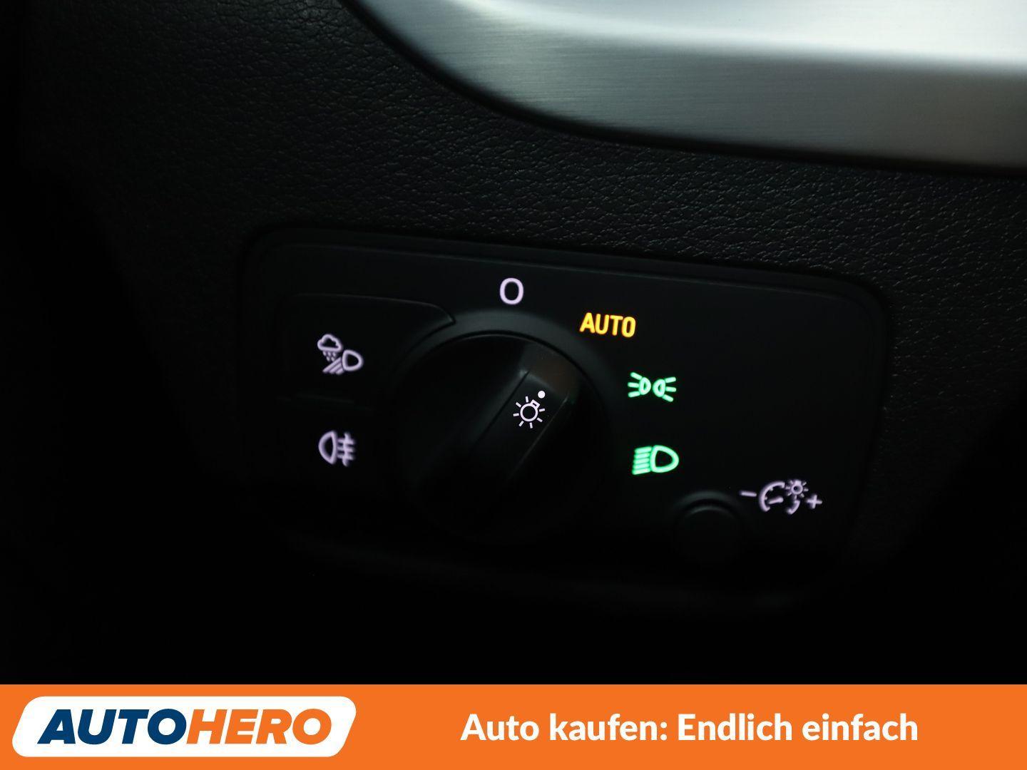 Audi Q2 35 TFSI Sport*NAVI*TEMPO*PDC*SHZ*AHK*ALU*, миниатюра 20