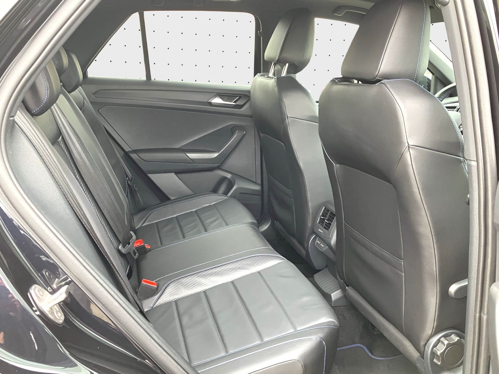 Volkswagen T-Roc - Bild 16