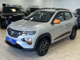Dacia Spring Comfort Plus Leder*R-Cam*Navi*BT-Audio*1H - silberne Dacia Spring
