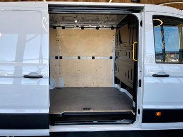 Volkswagen Crafter Kasten 35 mittellang FWD *TOUCH*DAB*2.HD