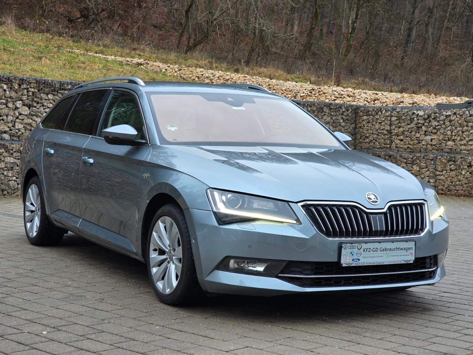 Skoda Superb Combi 2,0 TDI DSG Laurin & Klement.CANTON