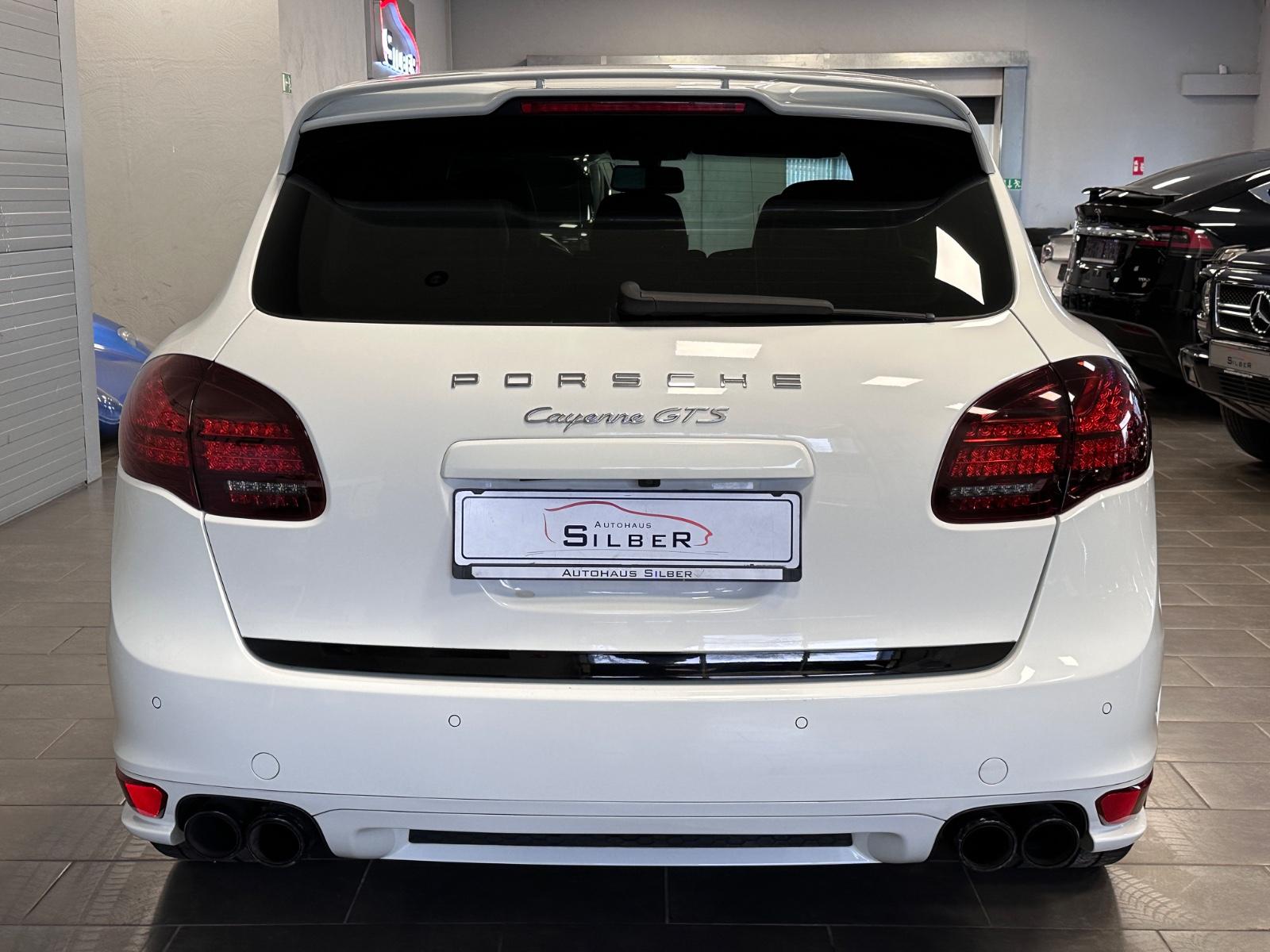 Porsche Cayenne GTS SportChrono/Navi/Xenon/SHZ/PDC
