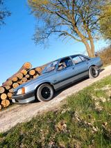 Opel Verkaufe Opel Rekord E2 - Opel Gebrauchtwagen von 1985