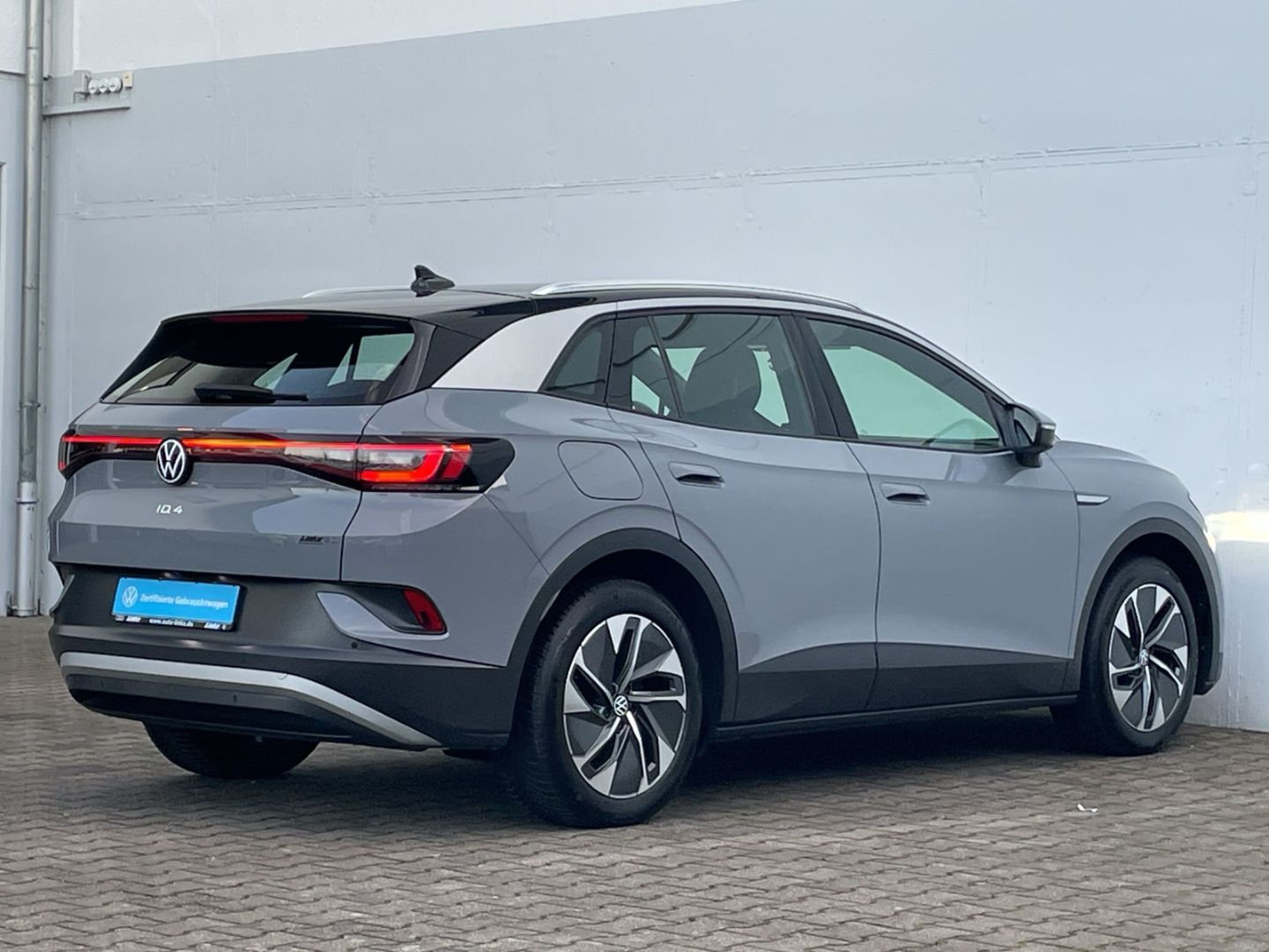 ID.4 Pure Performance Wärmepumpe/360°Kamera/HUD/