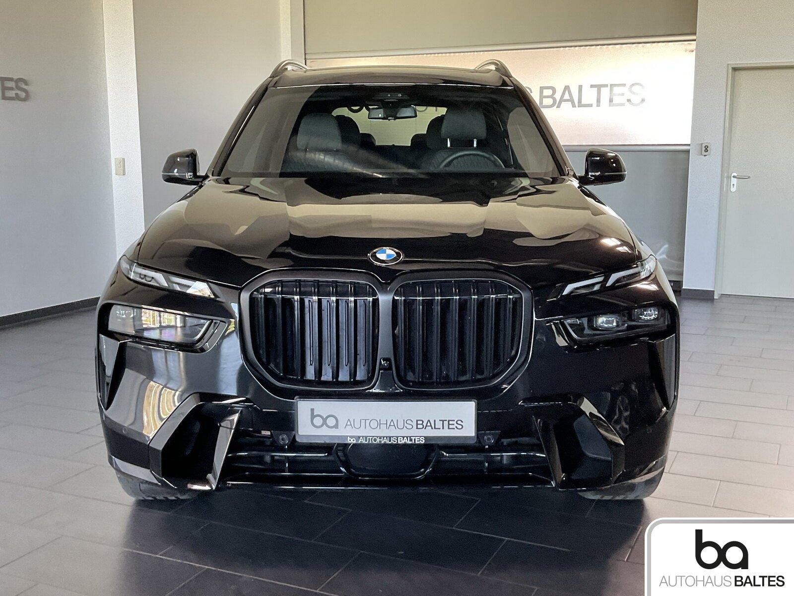 BMW X7 xDrive 40d M Sport Pro 6Si/22/Soft/AHK/Prod25