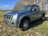 Isuzu D-Max Space Cup 4WD  2.5 TD Intercooler - blaue Isuzu D-Max