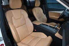 Fahrzeugabbildung Volvo XC90 D5*Inscription*STHZ*LUFT*B&W*7-S*MIETKAUF