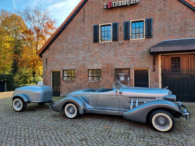 Chevrolet Auburn Speedster/Unikat mit einmaligem Anhänger