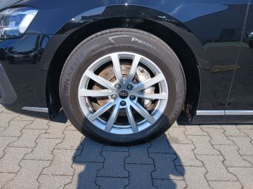 Audi A8 - 6