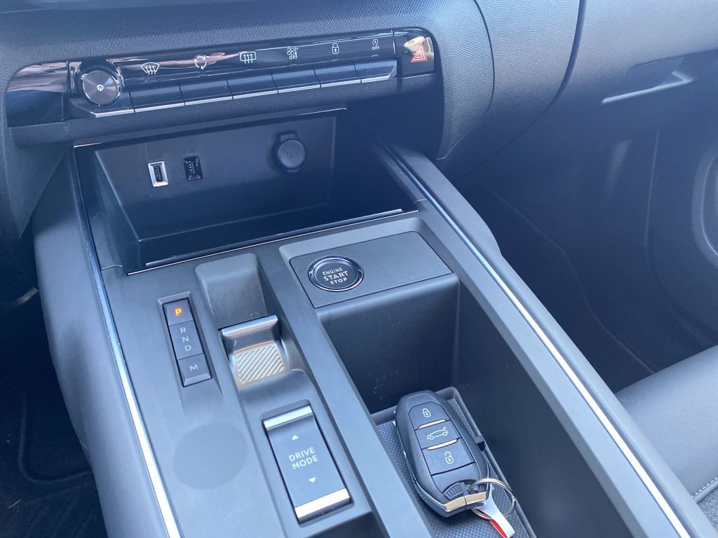 Fahrzeugabbildung Citroën C5 Aircross Hybrid 145 Automatik MAX *Allwetter*