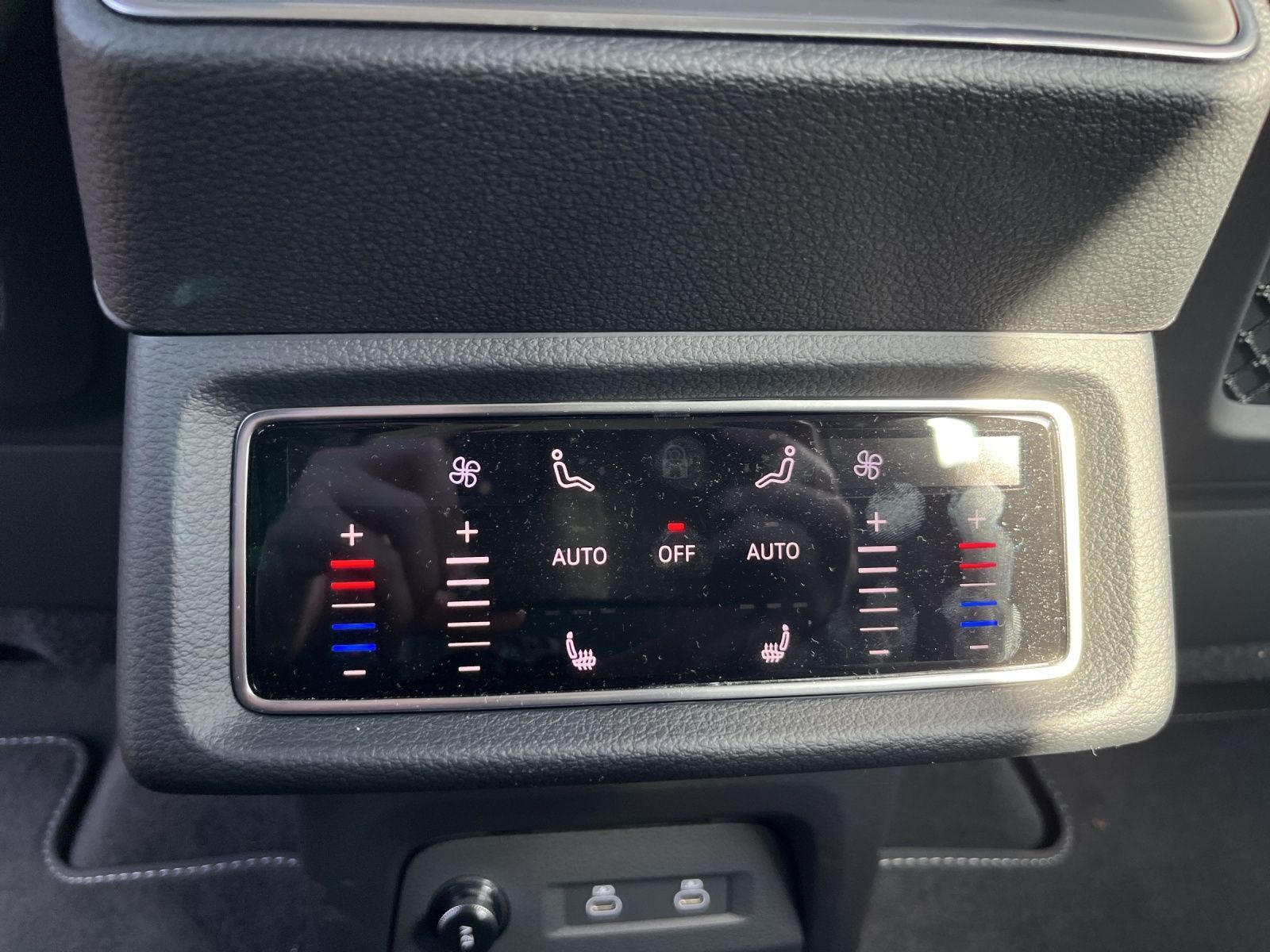 Audi Q8 e-tron - Bild 18