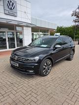 Volkswagen Tiguan Allspace 2.0 TDI 4MOTION Highl. DSG -LED - VW Tiguan Allspace Gebrauchtwagen in Bremen