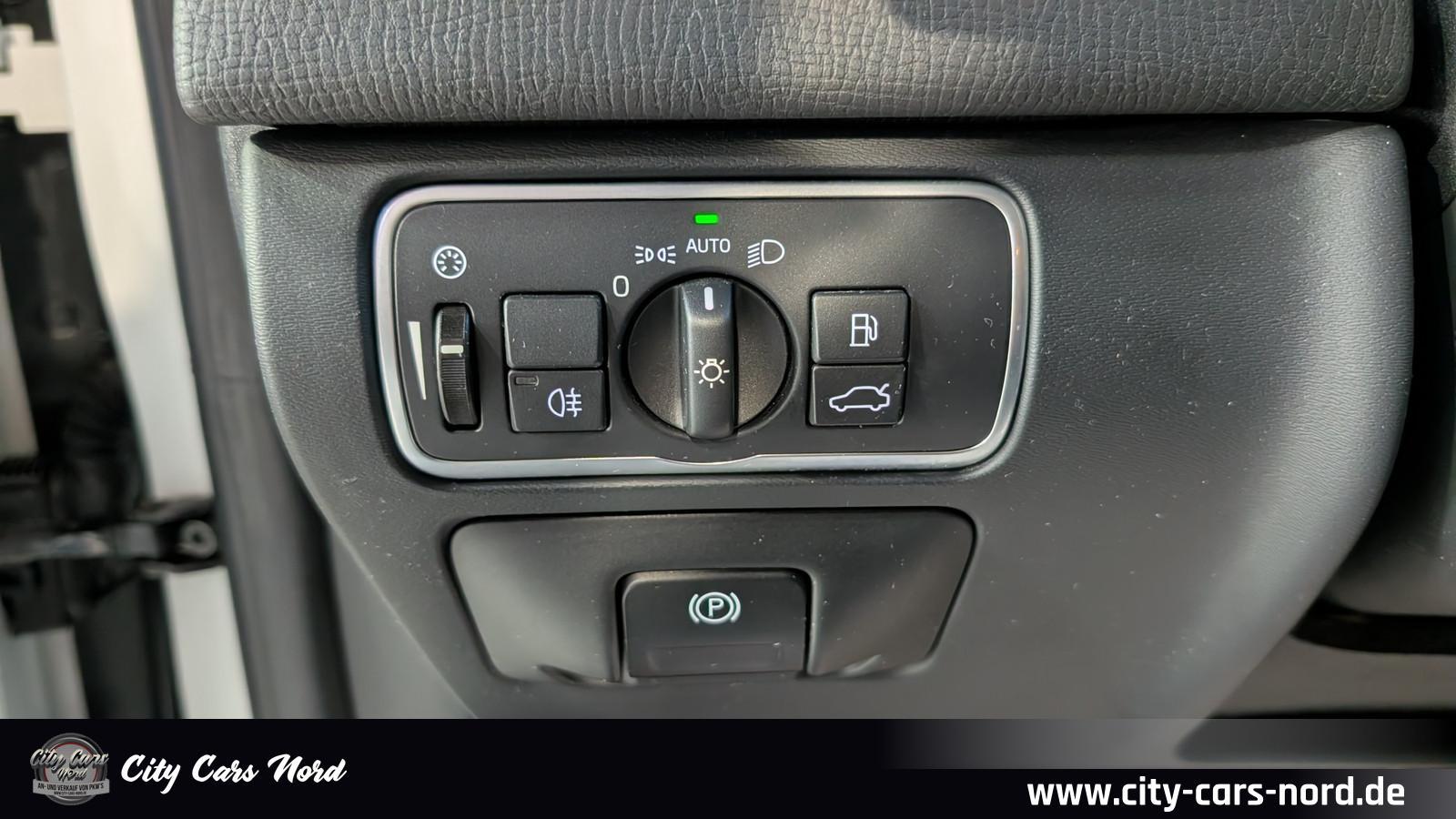 Volvo XC60 Summum AWD PANO+KAM+MEMORY