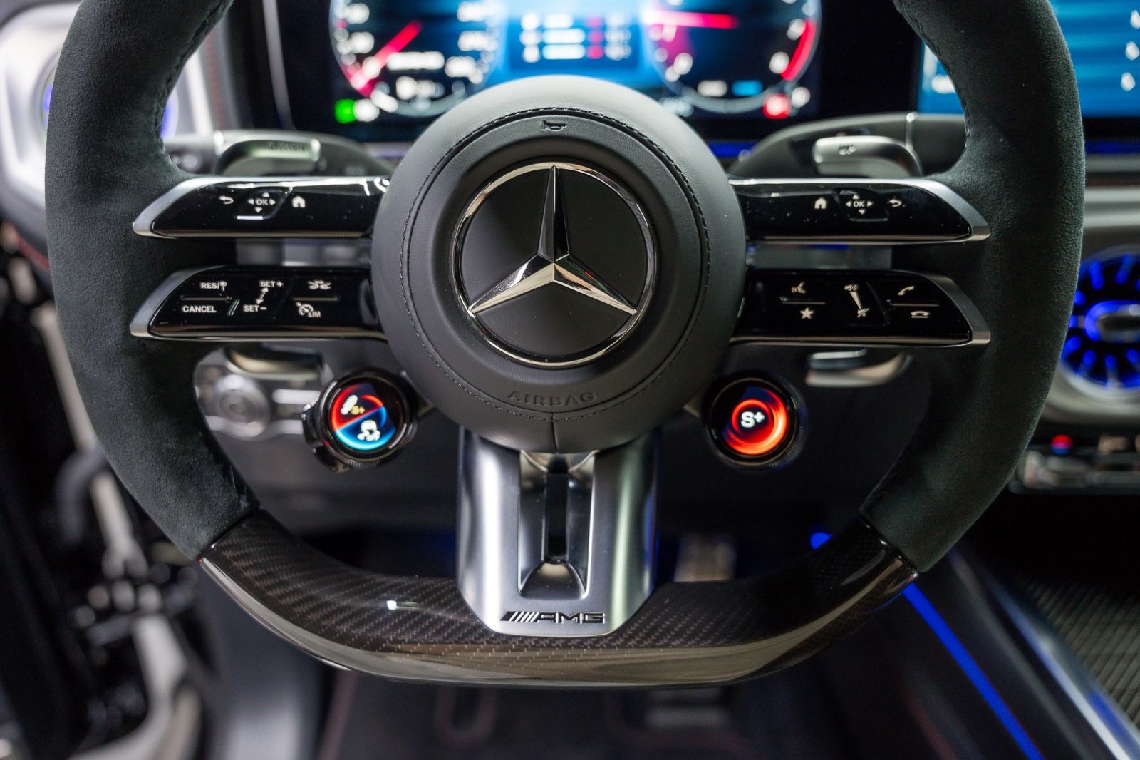 Fahrzeugabbildung Mercedes-Benz G 63 AMG 2025*In&Out CARBON*A22*3xTV*Superior