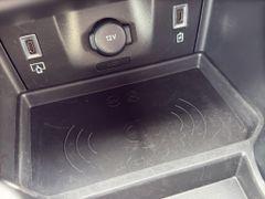 Fahrzeugabbildung DS Automobiles DS 7 BlueHDI 130 Aut. OPERA LEDER Panoramadach