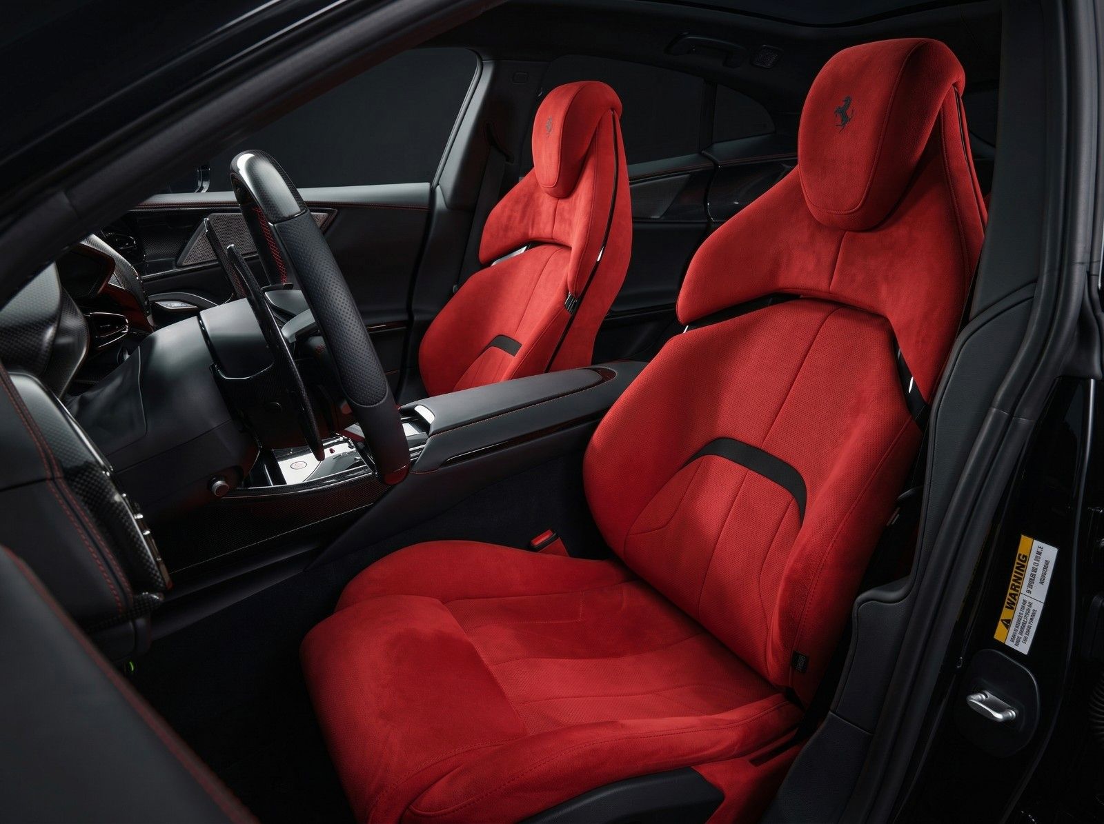 Fahrzeugabbildung Ferrari Purosangue | ATELIER CAR | Carbon | Panoramadach