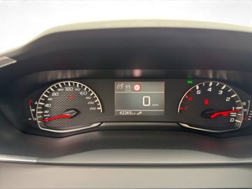 Peugeot 208 Active PT 100 Carplay+DAB+Bluetooth+Klima