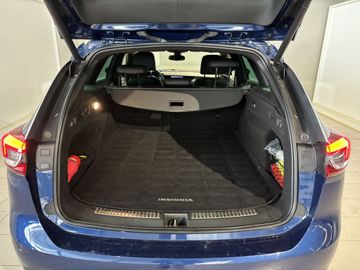 Fotografie 9 des Opel Insignia Sports Tourer 1.5 Diesel Ultimate