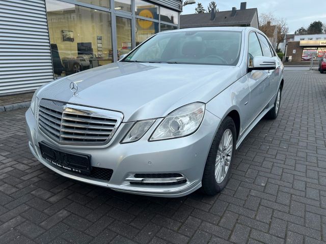 Mercedes-Benz E 220 E -Klasse Lim. E 220 CDI BlueEfficiency