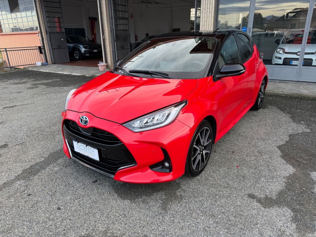 Toyota Yaris 1.5 Hybrid 5 porte Premiere
