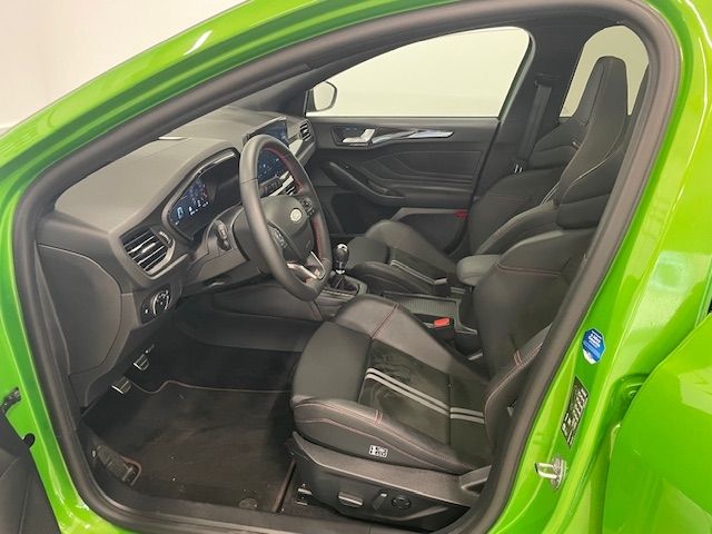 Fahrzeugabbildung Ford Focus ST X 2.3 Panoramadach LED Kamera Head-Up