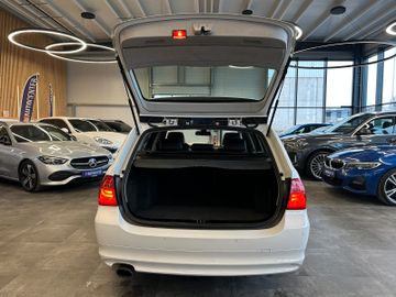 MYAUTOCENTER – Gebraucht- und Jahreswagen mit Werkstattservice in Pfaffenhofen BMW 3 Touring 320d *Klima*Automatik*Sitzheizung*
