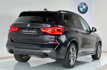 Fahrzeugabbildung BMW X3 xD20d M Sport Panora Kamera HUD H/K AHK 19"