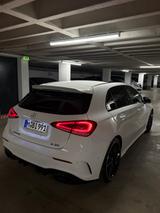 Mercedes-Benz A 35 AMG 4MATIC - weiße Mercedes-Benz A 35 AMG