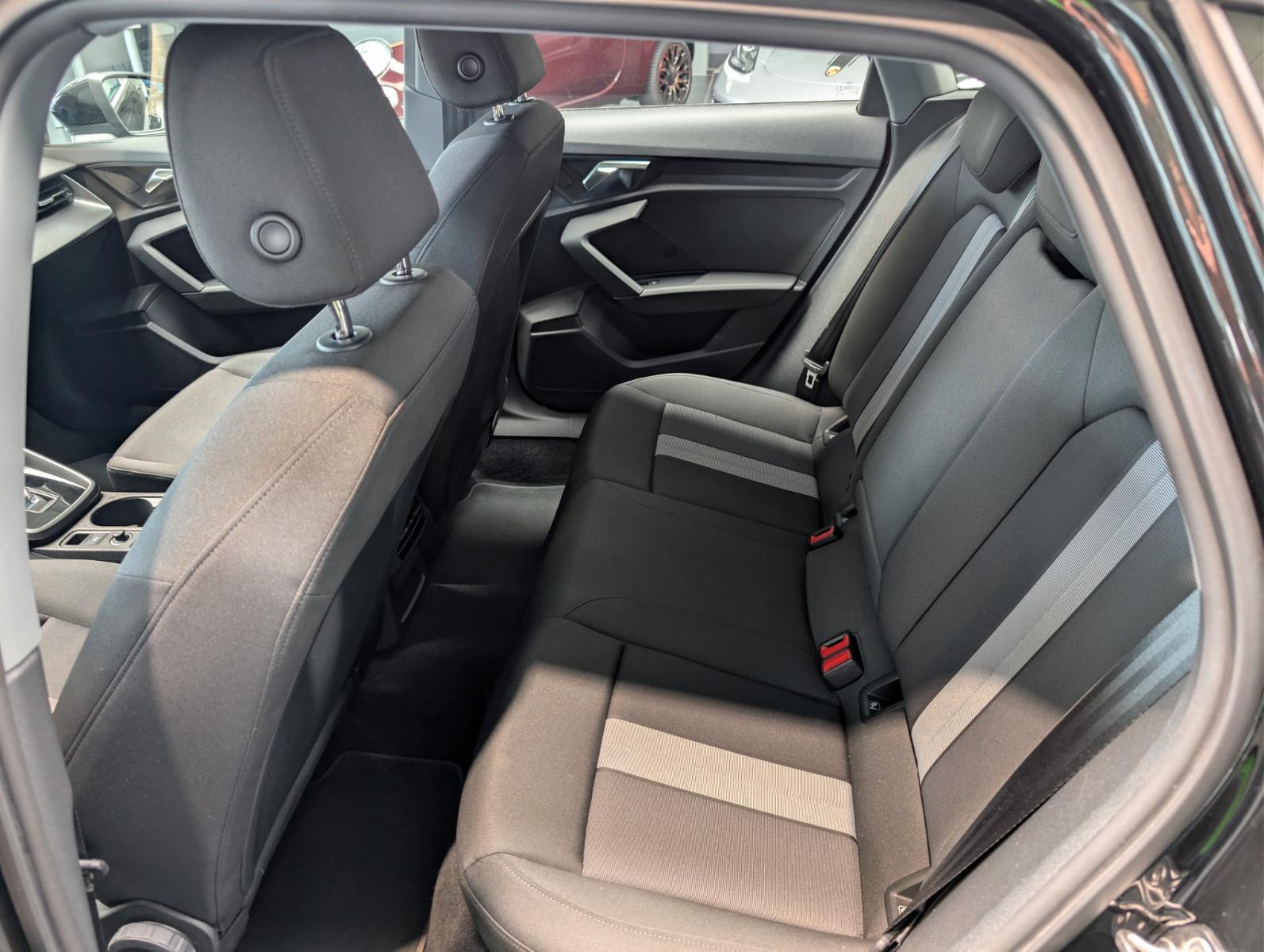 Audi A3 35 TDI Sportback S tronic S line, миниатюра 11