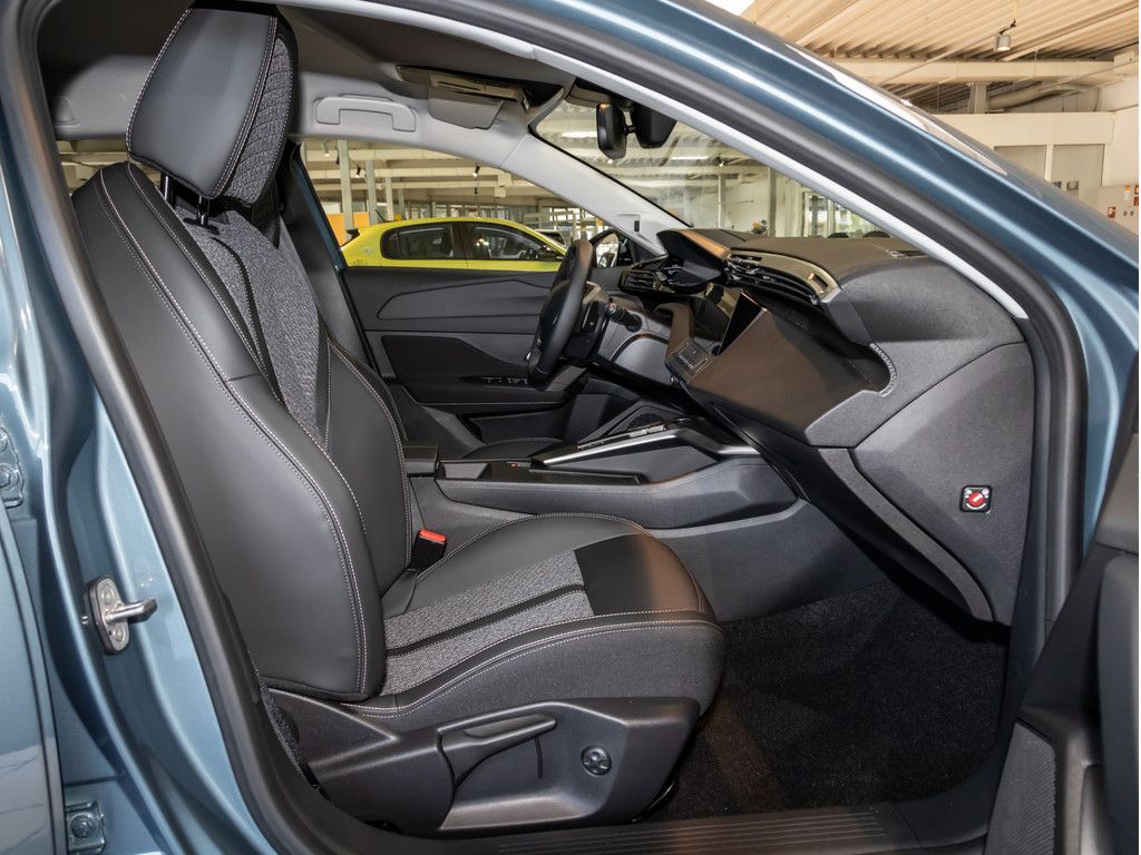 Peugeot 308 - Bild 8
