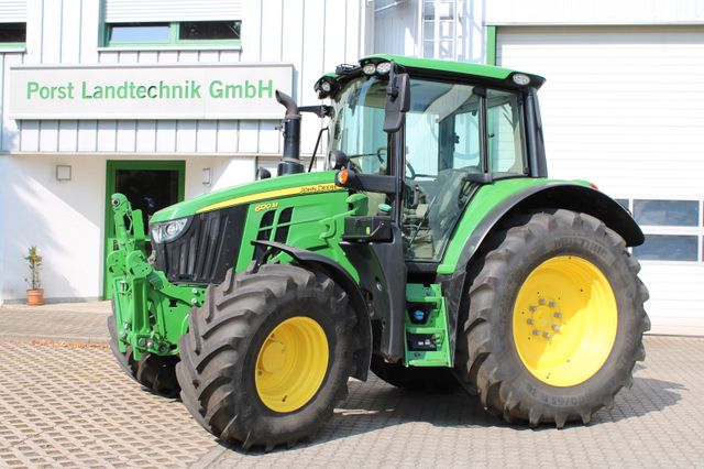 John Deere 6120M