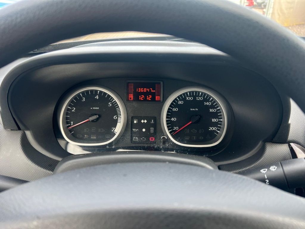 DACIA Duster ESP,BLUETOOTH,USB,KLIMA Klima DACIA Duster ESP,BLUETOOTH,USB,KLIMA Klima