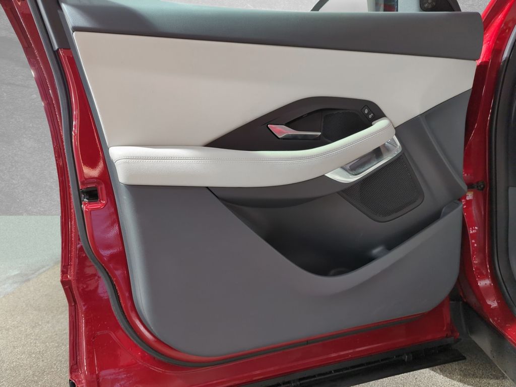 Jaguar E-Pace D180 S 299,- FINANZIERUNG OHNE ANZAHLUNG