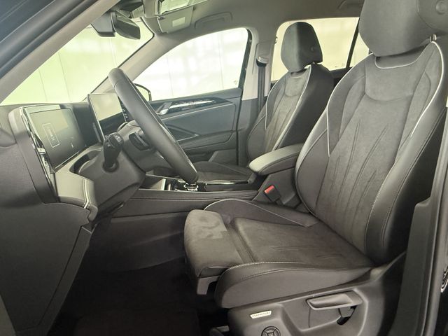 Volkswagen Tiguan 2.0TDI ELEGANCE DSG IQ MATRIX KAM ACC AHK