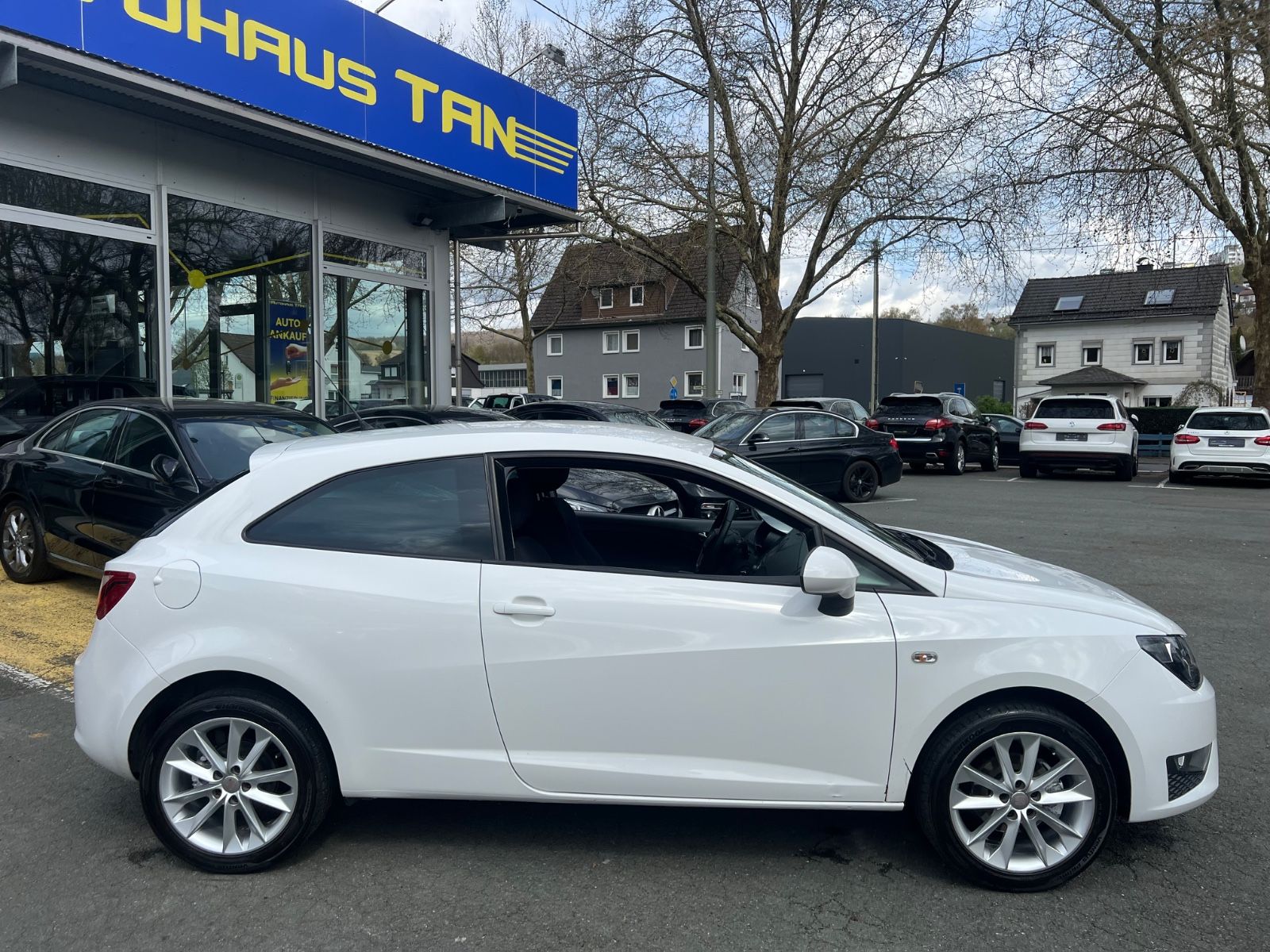 Fahrzeugabbildung SEAT Ibiza SC FR Sport * 1.HAND * SCHECKHEFTGEPFLEGT*