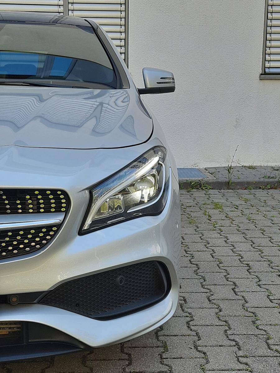 Mercedes-Benz CLA 200CDI SB/3xAMG-Line/LED/Kam/Pano/H&K/AhK
