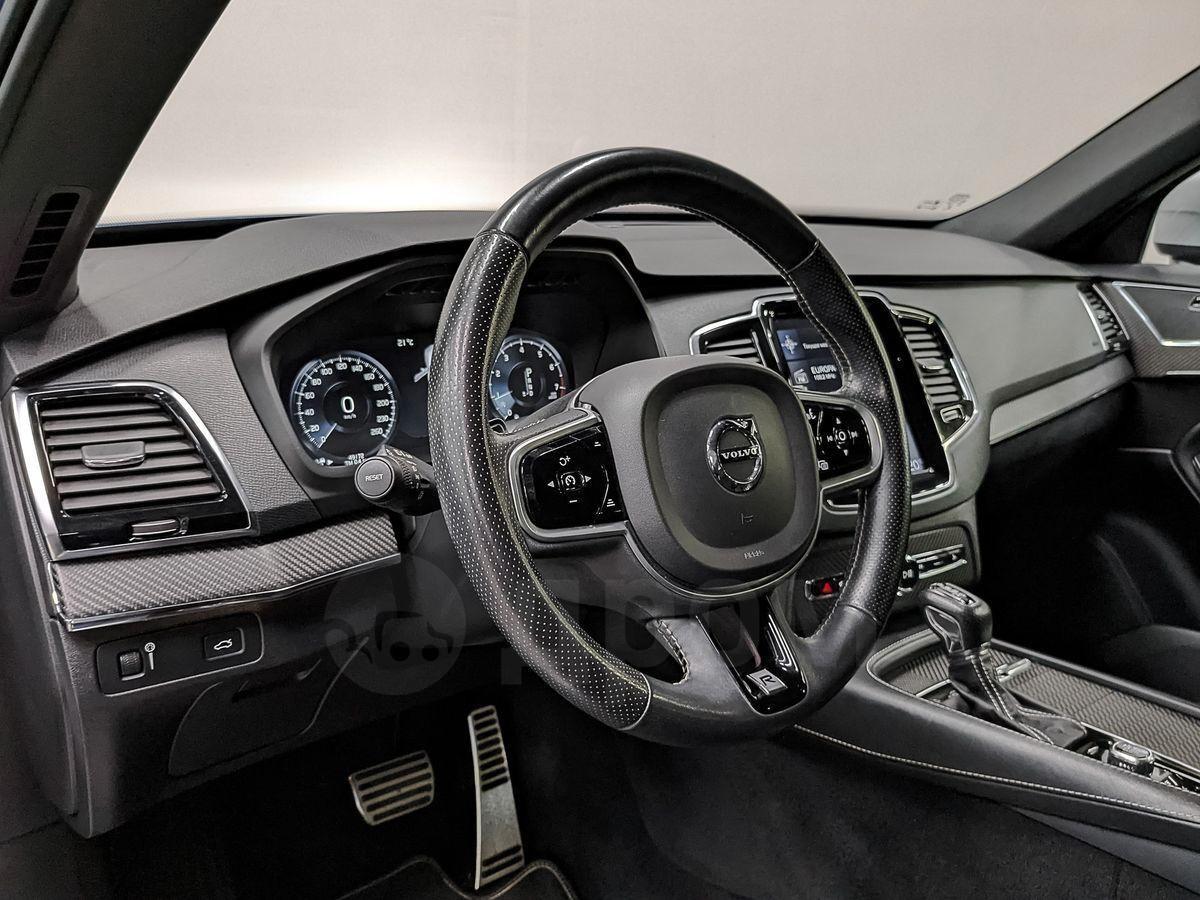 Volvo XC90 D5 AWD R-Design Luftfahrwerk 360 HUD Standh