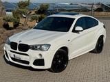 BMW X4 xDrive 28 i M PAKET XENON KAMERA LEDER AHK - BMW X4: Teilleder, mit Klimaautomatik