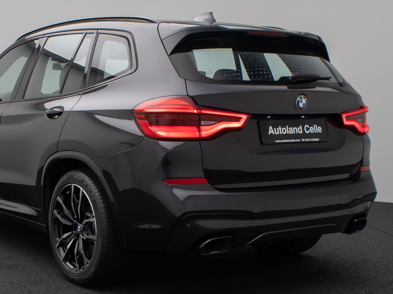Fahrzeugabbildung BMW X3 M40i Panorama HUD DAB HiFi Komfort Alarm 20"