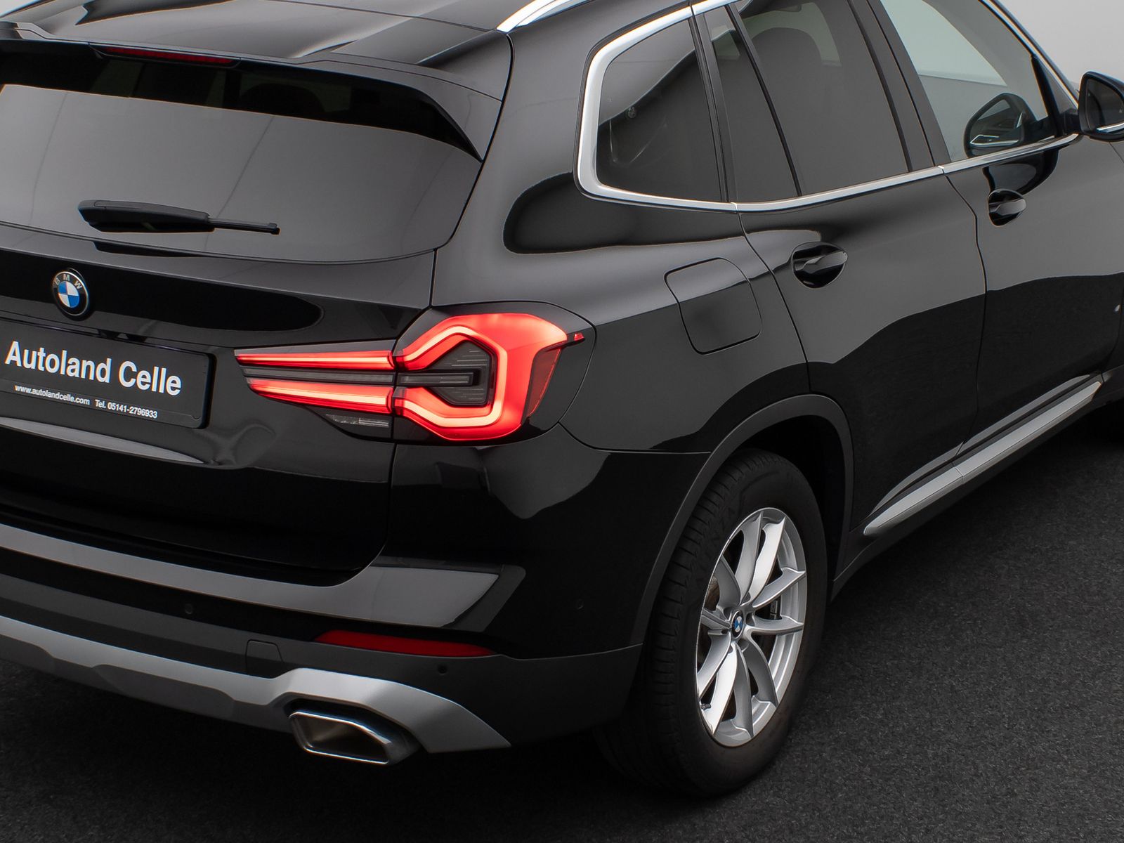 Fahrzeugabbildung BMW X3 xD20d Panoram 360°DAB HiFi Leder Sport 18Zoll