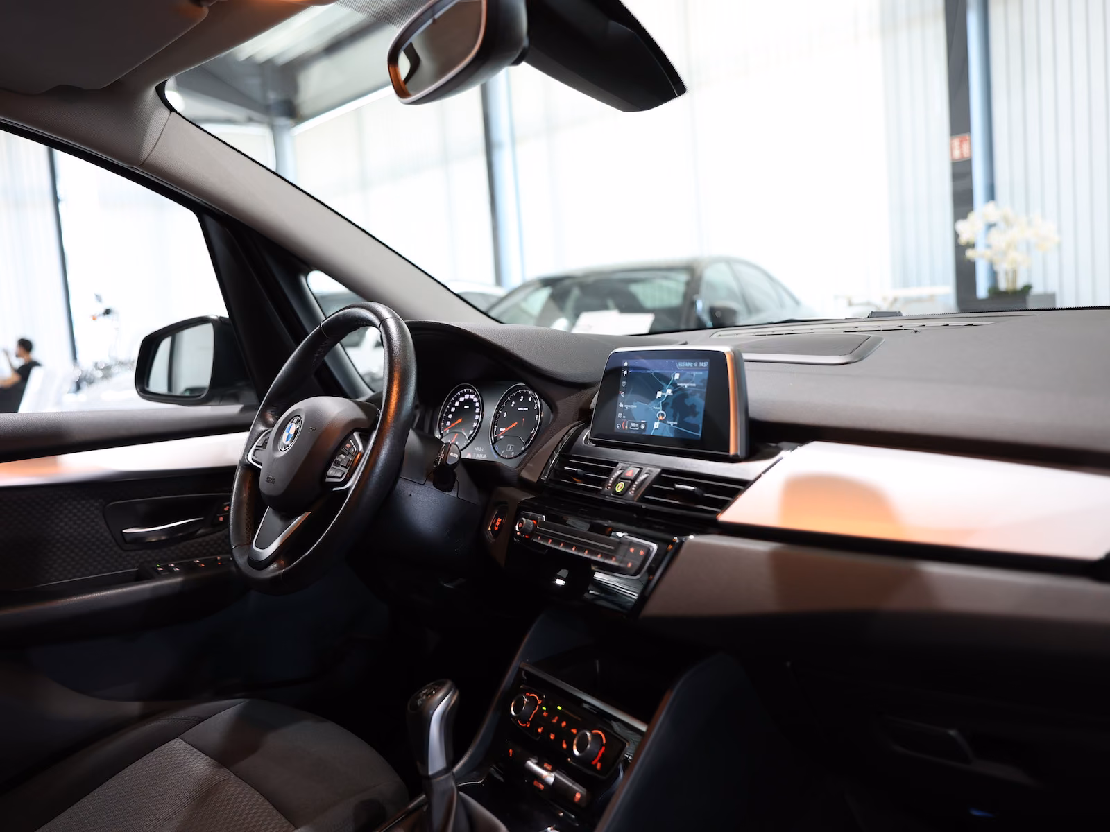 BMW 218 Gran Tourer i BUSINESS / NAVI+ / ASSISTANT, миниатюра 22