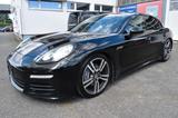 Porsche Panamera 3.0 TDI FACELIFT 300PS - Porsche Panamera mit Diesel-Antrieb: Limousine, 3.0