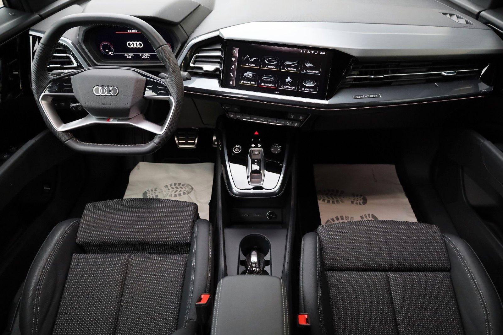 Fahrzeugabbildung Audi Q4 e-tron Sportback 45,S line, SH,Kamera,ACC