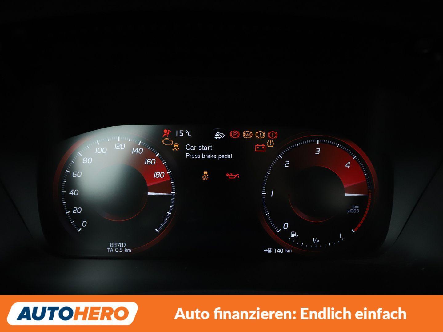 Volvo V60 2.0 D3 Momentum Pro Aut.*NAVI*LED*TEMPO*