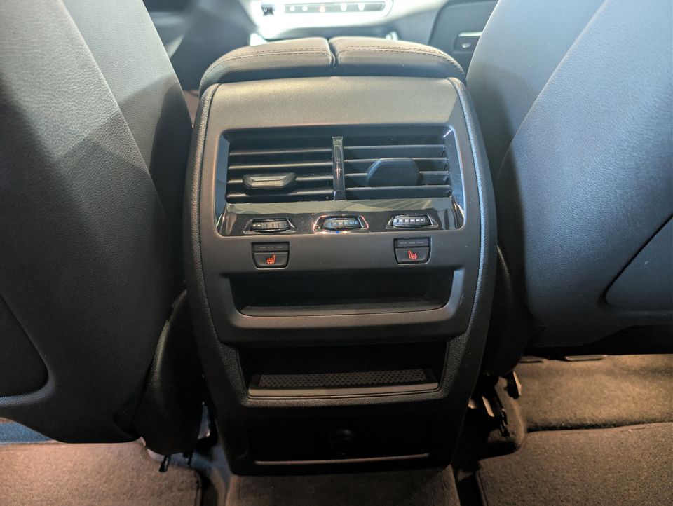 BMW X6 - Bild 24
