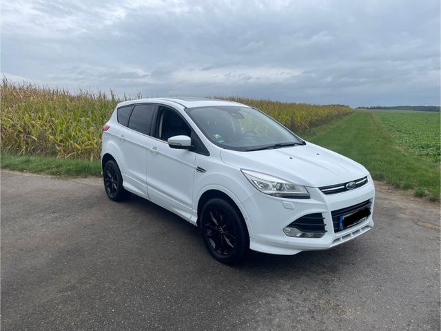 Ford Kuga 2.0 tdci 4x4 titanium AHK