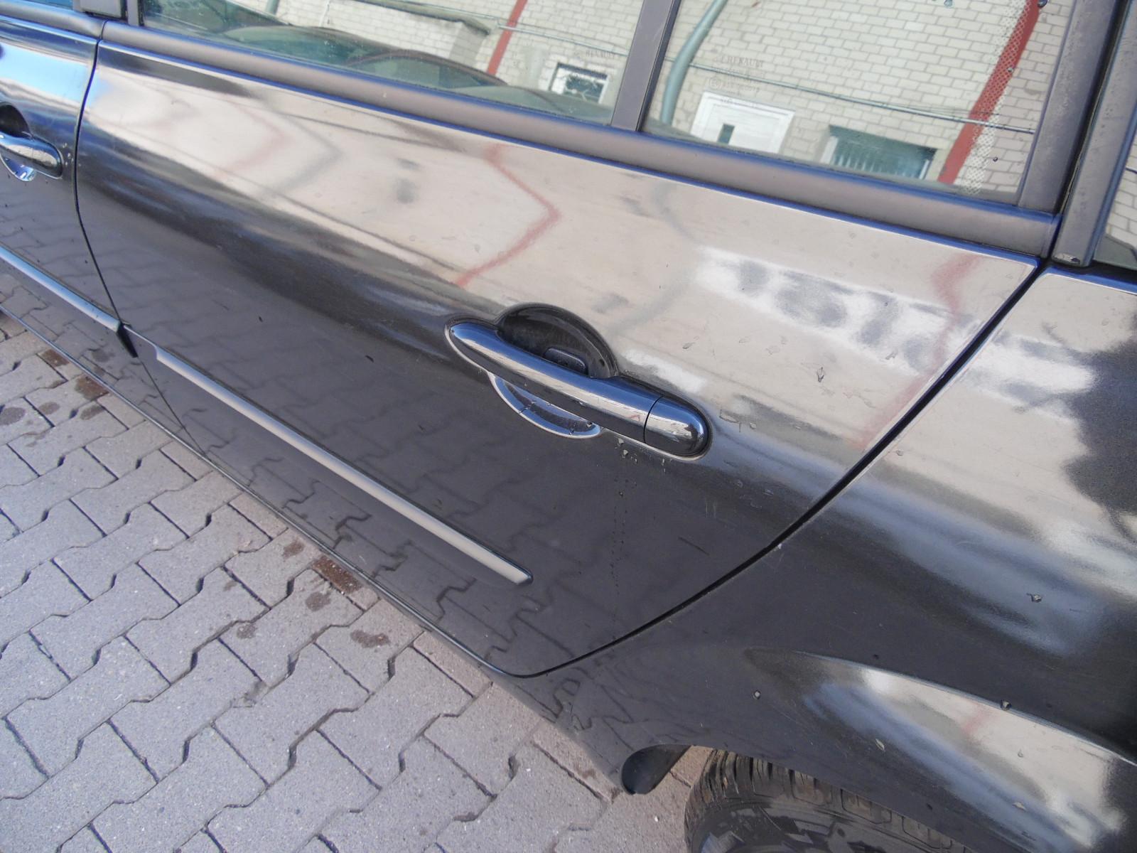 Renault Megane 2009 — photo 19