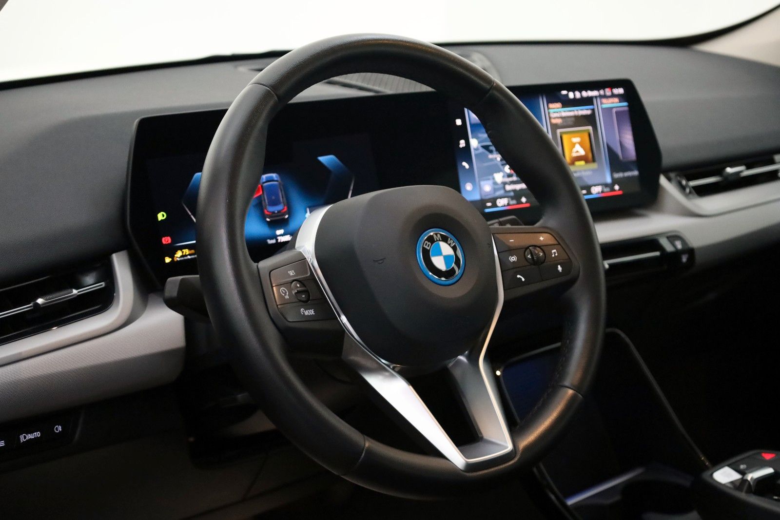 Fahrzeugabbildung BMW X1 25e xDrive Leder,Navi,LED,Kamera,Park Paket