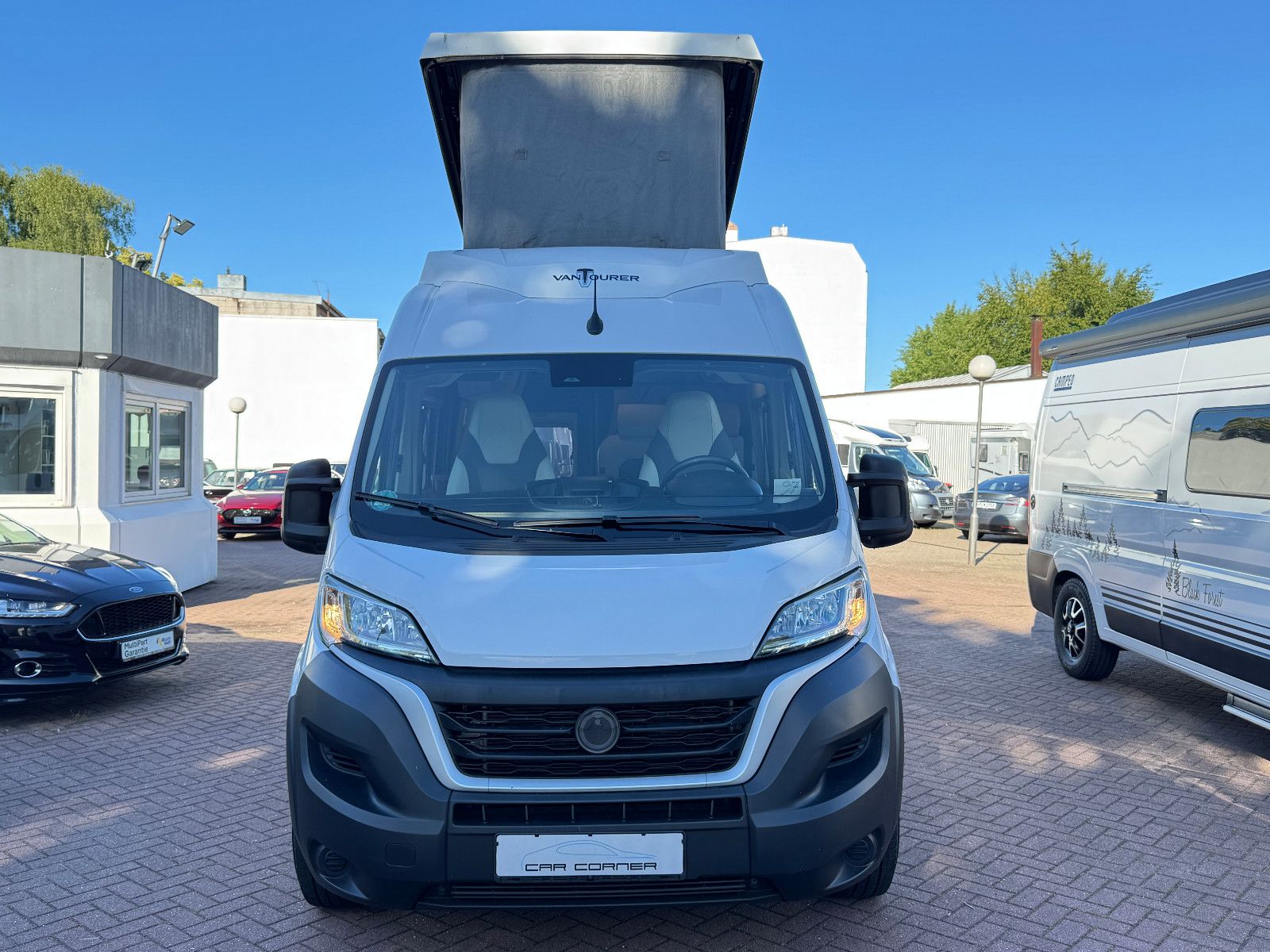 Fahrzeugabbildung VANTourer 540 FIAT DUCATO AUFSTELLDACH 5 SCHLAFPLÄTZE AHK
